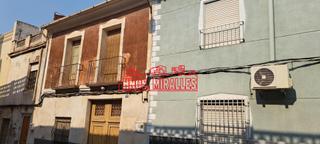 Masía en San Juan. Casa de 3 plantas para reformar en el centro de  aspe