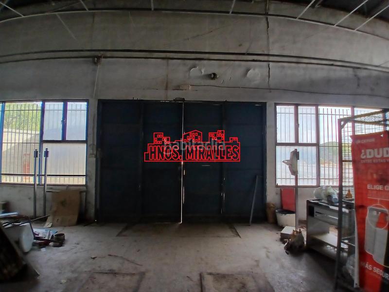 Foto 04898d02-8afa-4872-83ff-06e0120e9505. Bâtiment à usage industriel dans Algueña