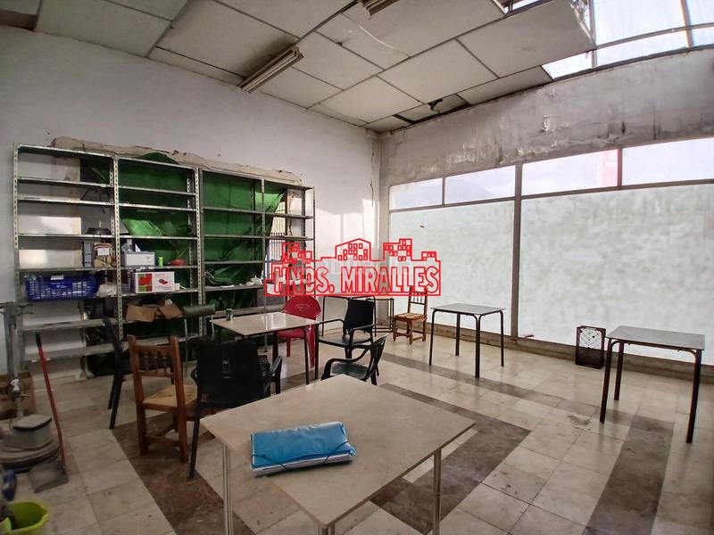 Foto 4832316f-0617-410e-826b-a02ecd882930. Bâtiment à usage industriel dans Algueña