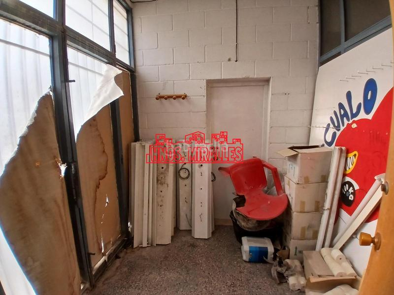 Foto 84c18d17-3d91-4919-80aa-4ecdf2b054a8. Bâtiment à usage industriel dans Algueña