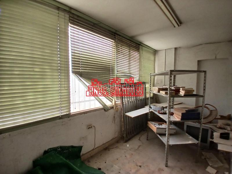 Foto 9b184ed0-c584-4db6-9ada-ef83d1656163. Bâtiment à usage industriel dans Algueña