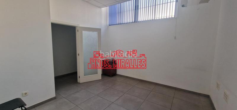 Foto 0f380c80-566a-45f8-8003-3888915657ea. Rent industrial building in El Toscar Elche / Elx