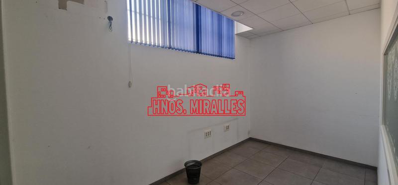 Foto b96ce7c1-271b-4722-87ac-5e952110107a. Rent industrial building in El Toscar Elche / Elx
