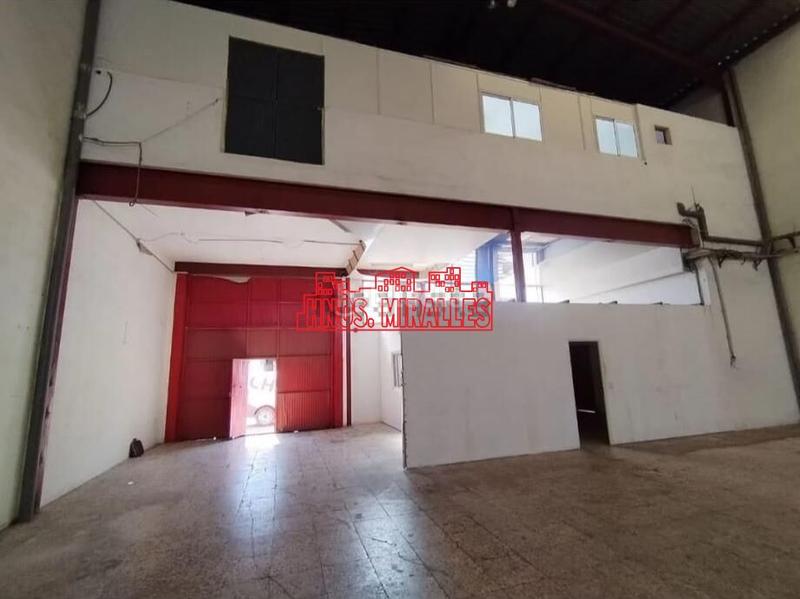 Foto f8155b1a-13a8-4946-8989-40b4b55696a8. Affitto capannone industriale in Jubalcoi Elche / Elx