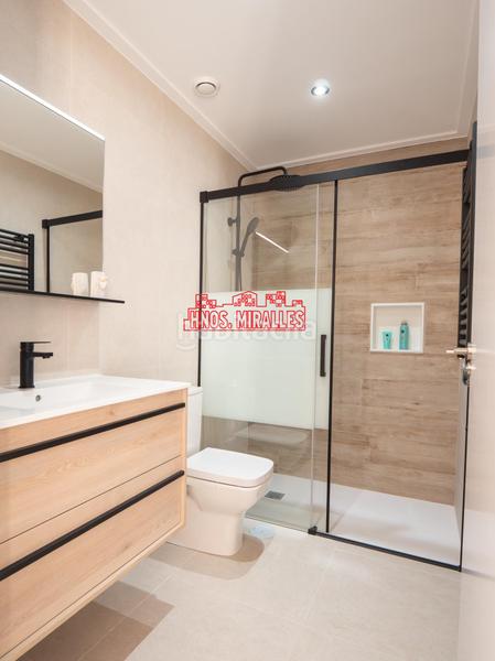 Foto 5e104848-0be1-44e1-9873-20d5f2247677. Chalet mit parking pool in La Marina Elche / Elx