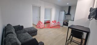 Location Rez-de-chaussée à Carrús Este. Entresuelos completamente a estrenar con todos los muebles neces