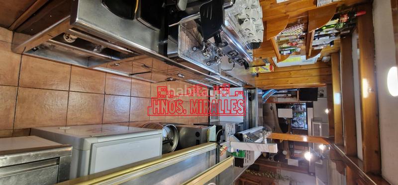 Foto 1ab5fe7b-d2ae-494d-972e-cc972853d25b. Rent business premise in Reina Victoria - Miguel Hernández Elche / Elx