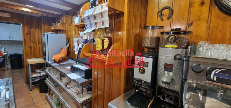 Foto 1c12b840-4fc5-4b9d-9f10-0f75d9716226. Rent business premise in Reina Victoria - Miguel Hernández Elche / Elx