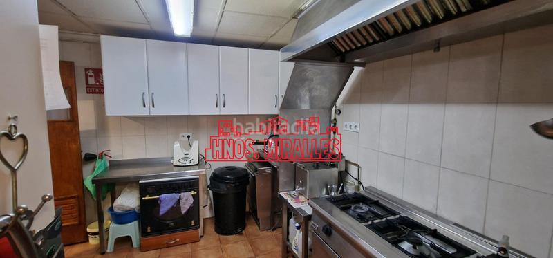 Foto c9378026-ff11-4e87-8e6e-ad7cea4a456c. Rent business premise in Reina Victoria - Miguel Hernández Elche / Elx