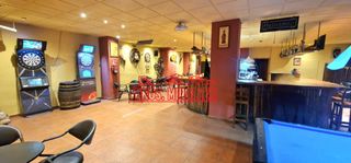 Transfer Business premise in Carrús Oeste. Interesante local de 250 metros, destinado como bar de copas y m