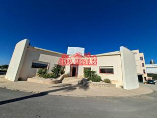 Office space in Las Bayas