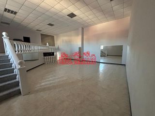 Miete Geschäftsraum in Benijófar. Se alquila local en ciudad quesada