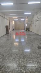 Affitto Capannone industriale in Carrús Oeste. Interesante nave de dos alturas con vado y licencia de aparado!!