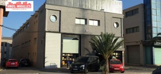 Nave industrial en Carrús Oest - El Toscal. Nave industrial en elche poligono industrial y en muy buenas con