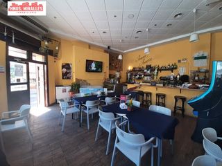 Traspaso Local Comercial en Carrús Oest - El Toscal. Traspaso de bar restaurante en pleno funcionamiento con toda su