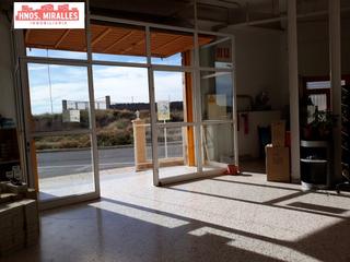 Nau industrial a El Toscar. Se vende nave de exposicion en 3 plantas  poligono industrial ca