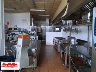 Locale commerciale in La Algoda - Matola - Llano de San José. Se vende restaurante en crevillente para hacer eventos o convert