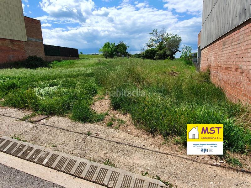 Foto aea176ac-c2b0-4ad7-b44c-fa4e702a319d. Terrain résidentiel dans passeig ramon vall 20 dans Navàs