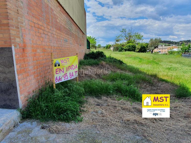 Foto f59a5a25-f7f2-42c9-88dd-bd73c1158c78. Terrain résidentiel dans passeig ramon vall 20 dans Navàs