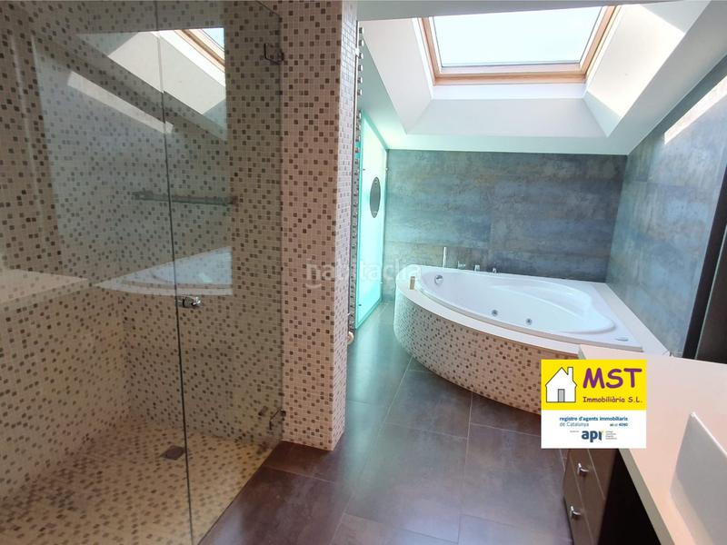 Foto 67e44bd3-4dac-4ab7-84a7-71fd169707ca. Dúplex  lujoso en venta en Navàs