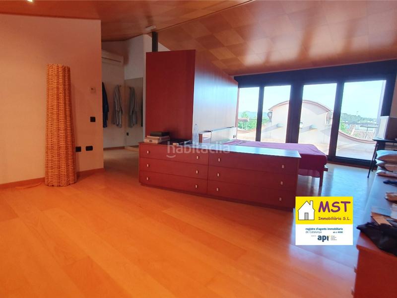Foto c26fbd9c-0b36-4aab-ab8b-bacbbdae3bb6. Dúplex  lujoso en venta en Navàs