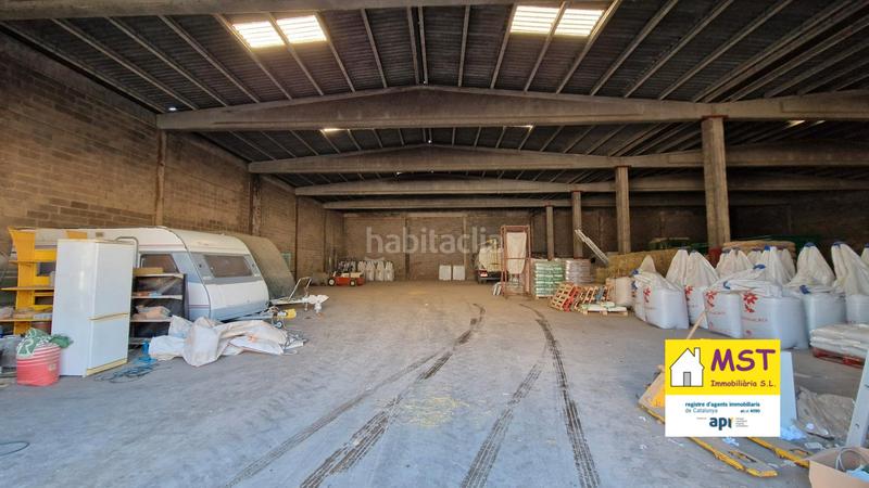 Foto 8199b92b-e8cd-46d5-b9b9-77fc7a514e93. Alquiler nave industrial  en venta en Navàs