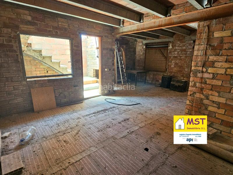 Foto ab150fd2-e48a-4816-8ec8-9e0163a57080. Casa amb aparcament a Puig-reig