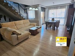 Duplex à Carretera de Vic - Remei. Preciós dúplex en venda a manresa