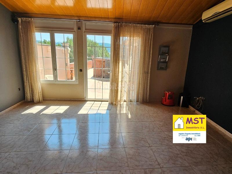 Foto dcae39a1-1fed-420e-823b-b423f7c327a7. Haus mit heizung parking pool in Balsareny