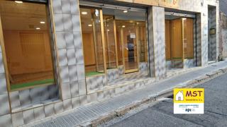 Local Comercial en Carrer de Delfina Bonet 3