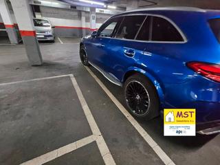 Autoparkplatz  Carrer maternitat d'elna. Plaza de aparcamiento en venta en manresa