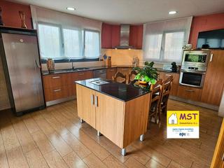 Xalet  Carrer cal biel. Chalet en venta en puig- reig