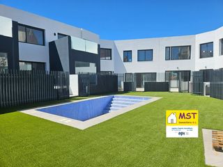 Maison jumelée  Carrer de la indústria. Casa en venta en artés