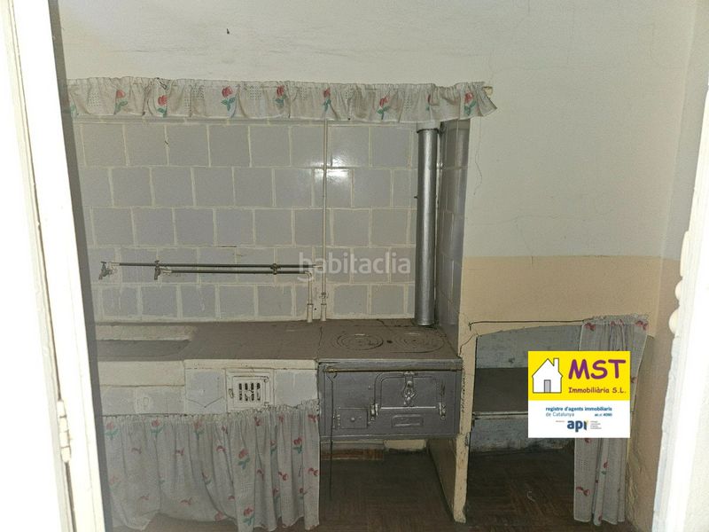 Foto a3d85ebf-357a-4e42-b3ff-aa158fc4f1fb. Edificio in Balsareny