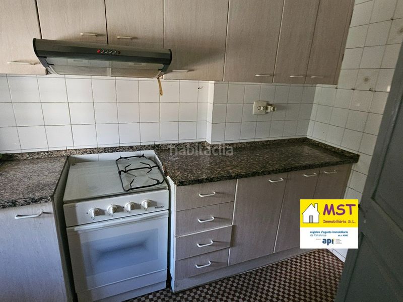 Foto b3de6267-2814-4222-bfa9-367ef7c8abac. Edificio in Balsareny