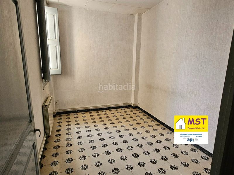 Foto d5f72f62-0b9e-4192-9585-e9313ed67860. Edificio in Balsareny
