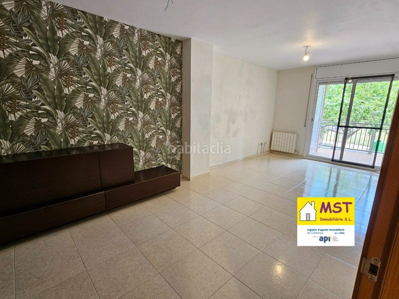 Foto b15fe08f-a3a4-404e-a573-834b7e7607ed. Piso  en venta en Navàs