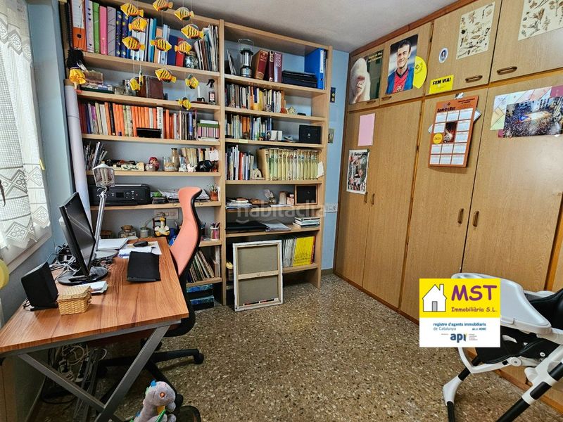 Foto ed05ad9e-42a0-4aa1-8eed-f133d93933e7. Flat with heating in Navàs