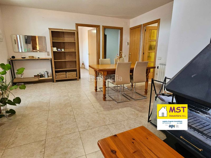 Foto bd98567c-5b25-4c29-b45c-b52b00b5af6b. Casa adossada amb xemeneia calefacció a Casserres