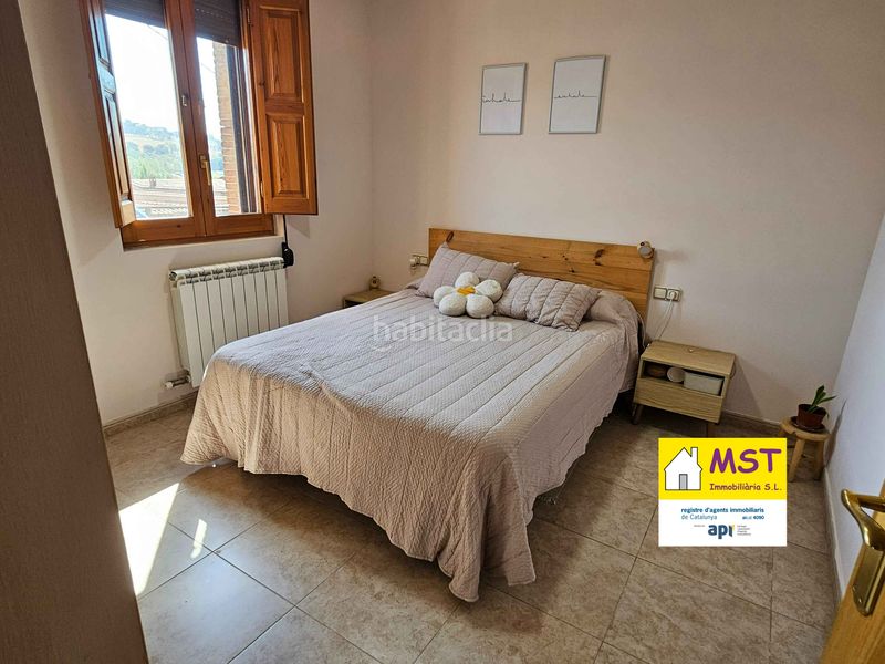 Foto d1d9a2c8-e83f-4e82-8ace-be28b03c10b2. Casa adossada amb xemeneia calefacció a Casserres