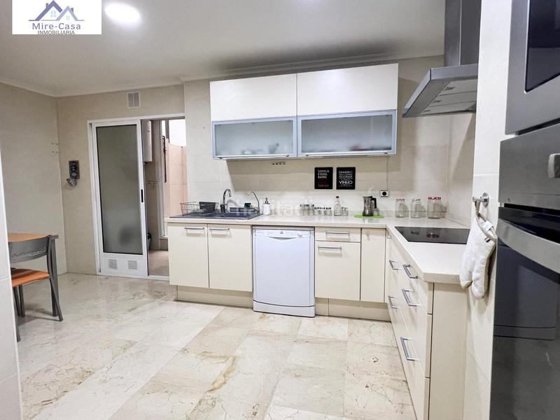 Foto 2221d58d-2c2f-42d8-ae23-799ce76b97cf. Location appartement dans Centro Elche / Elx