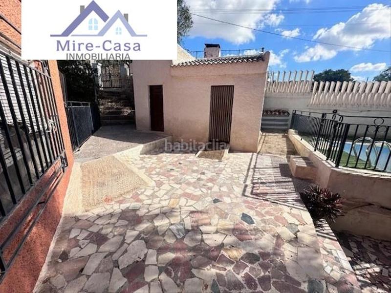 Foto 3c921a07-6761-479f-b5d4-d3905f10830d. Chalet with parking pool in Peña de las Águilas Elche / Elx