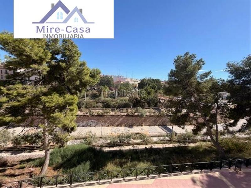 Foto 4c86d933-086b-4d40-a938-f3ed2b88b956. Rent flat in Plaza Crevillente - Antiguos Juzgados - El Asilo Elche / Elx