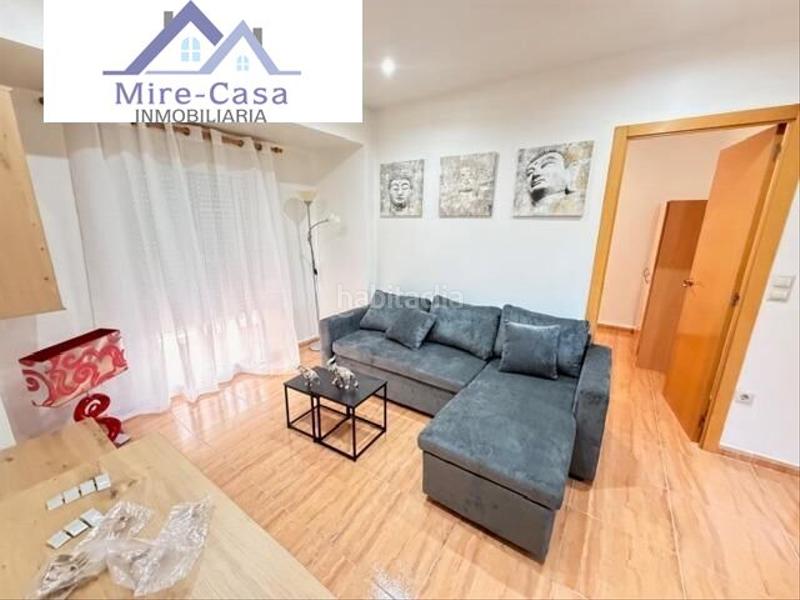 Foto 997c4afc-4e06-450d-a87a-6ea8f7d14984. Rent flat in Plaza Crevillente - Antiguos Juzgados - El Asilo Elche / Elx