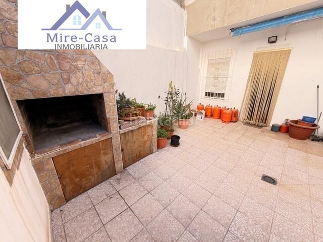 Foto c7f54634-473c-4676-97bc-99d67e6de0c0. Planta baixa a Centro Elche / Elx