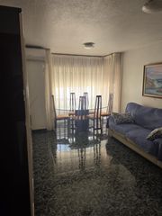 Pis a Callosa de Segura. Se vende piso con ascensor