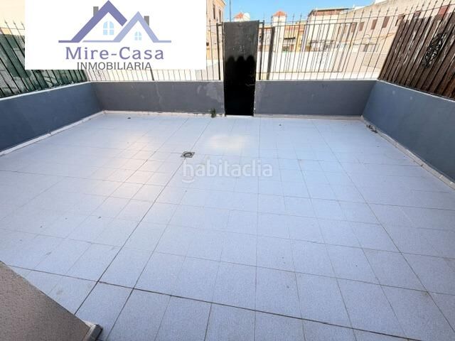 Foto 9a72b78d-841e-418c-9b43-4c257d359f8a. Casa amb piscina a San Fulgencio