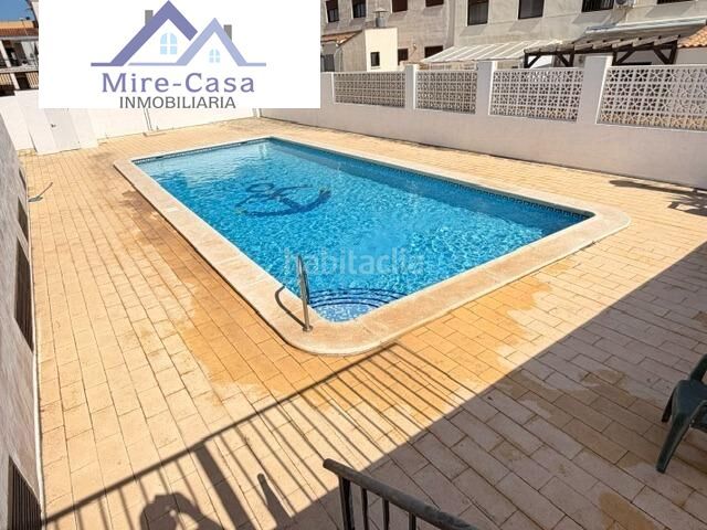 Foto a35f8873-f7b0-48c6-be86-ecc4c26c96d6. Casa amb piscina a San Fulgencio
