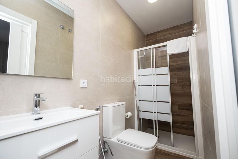 Foto a6124573-3b88-4d11-8c1e-86bfd12d9e77. Edificio  de rentabilidad en Carolinas Bajas Alicante
