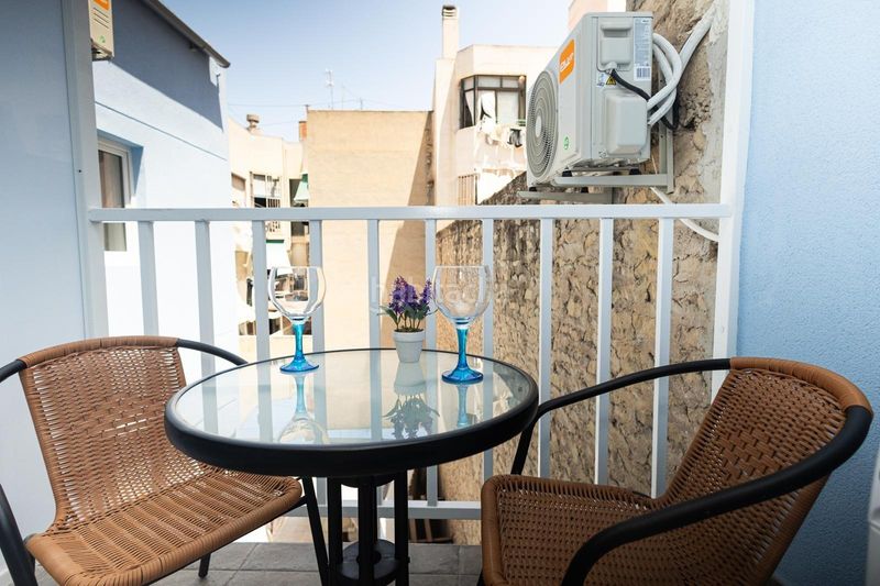 Foto d6d65e9c-0e89-40a3-a1bd-15a922059237. Edificio  de rentabilidad en Carolinas Bajas Alicante
